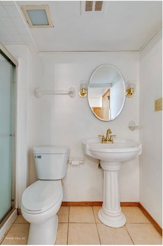 10617 S Kenton Avenue, Oak Lawn, IL 60453