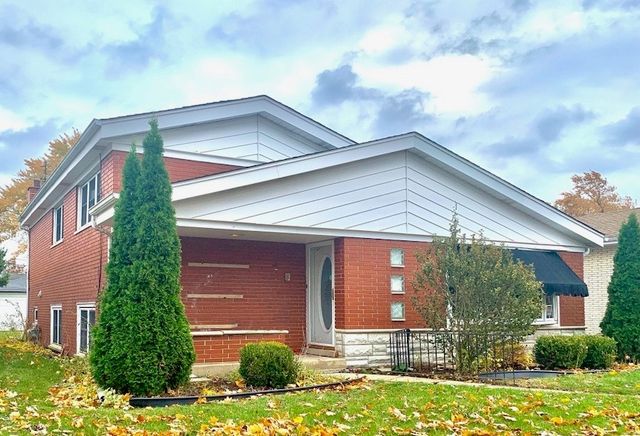 10617 S Kenton Avenue, Oak Lawn, IL 60453