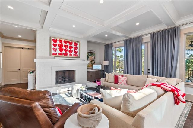 4250 Summit Drive, Marietta, GA 30068