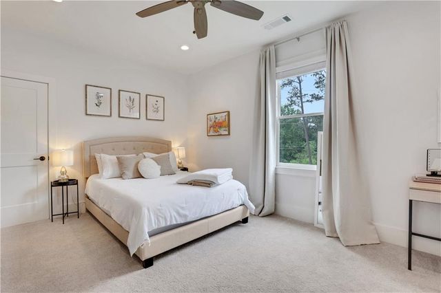 4250 Summit Drive, Marietta, GA 30068