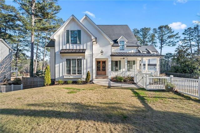 4250 Summit Drive, Marietta, GA 30068