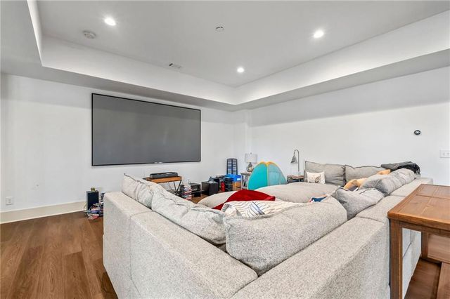 4250 Summit Drive, Marietta, GA 30068