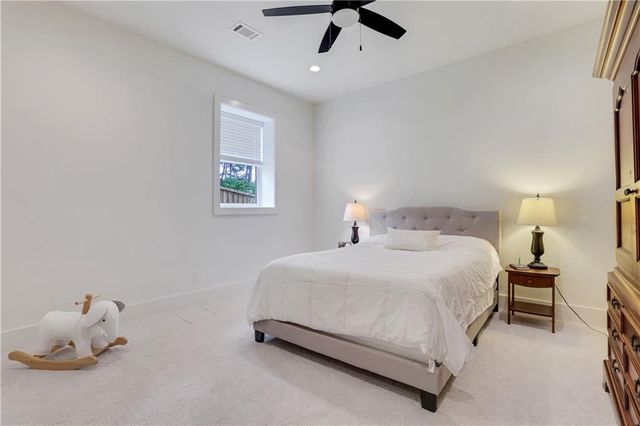 4250 Summit Drive, Marietta, GA 30068