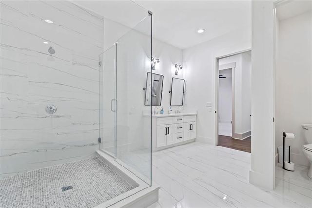 4250 Summit Drive, Marietta, GA 30068