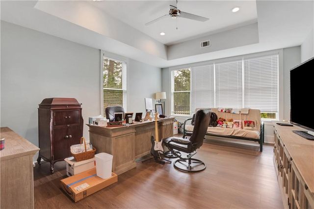 4250 Summit Drive, Marietta, GA 30068