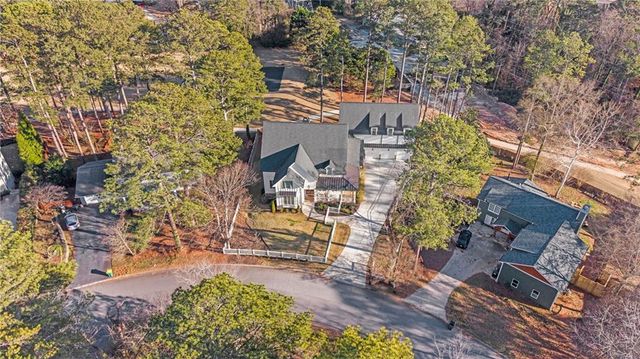 4250 Summit Drive, Marietta, GA 30068
