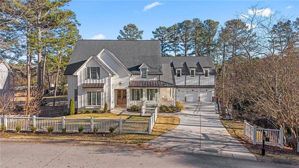 4250 Summit Drive, Marietta, GA 30068