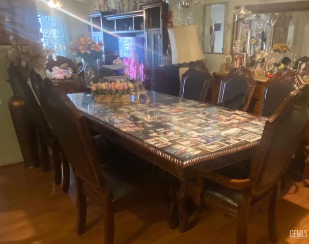 308 Dorrance Street, Bakersfield, CA 93307