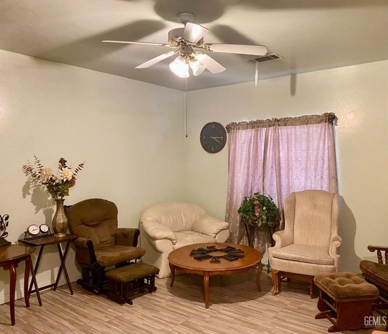 308 Dorrance Street, Bakersfield, CA 93307