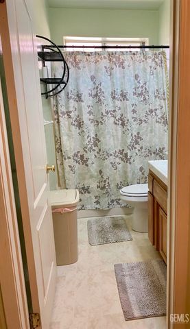 308 Dorrance Street, Bakersfield, CA 93307