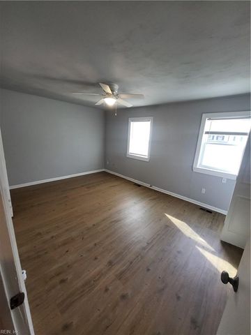 5612 Banbury CT, Virginia Beach, VA 23462