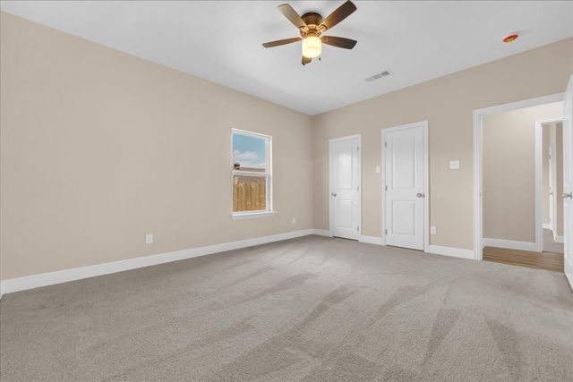 3105 N Pecan Street, Fort Worth, TX 76106