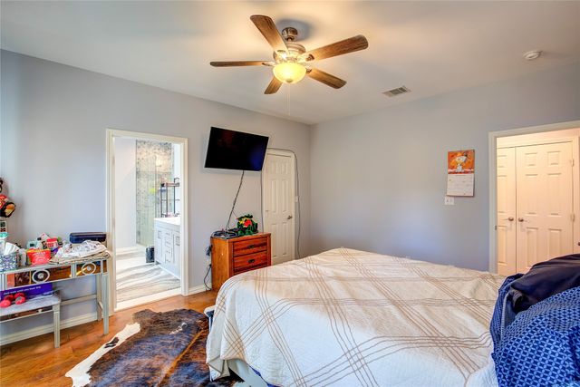 423 Oak Leaf Trail, East Tawakoni, TX 75472