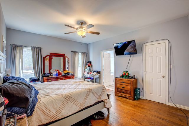 423 Oak Leaf Trail, East Tawakoni, TX 75472