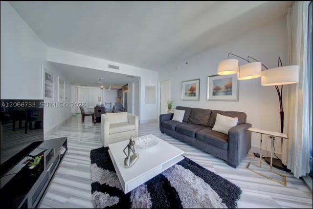 485 Brickell Ave 4711, Miami, FL 33131