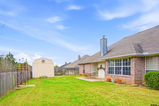 1818 Topaz Cv, Whitehouse, TX 75791