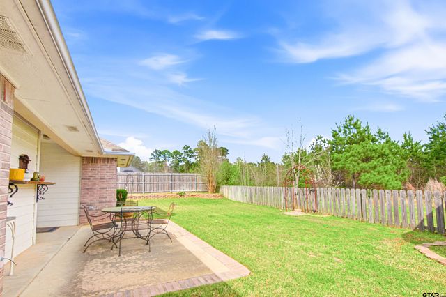 1818 Topaz Cv, Whitehouse, TX 75791