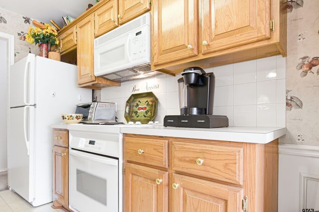 1818 Topaz Cv, Whitehouse, TX 75791