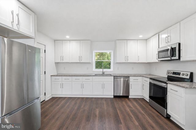 5281 RED HILL DR, Indian Head, MD 20640