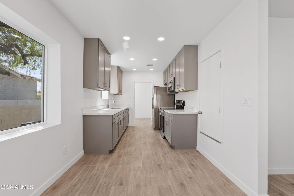 1726 E CORONADO Road, Phoenix, AZ 85006 — photo 4