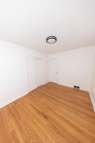 2718 East Avenue, Berwyn, IL 60402