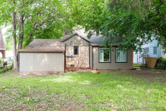 812 N Delaware Place, Tulsa, OK 74110