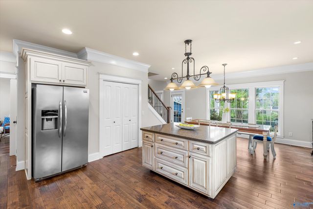 142 Oak Brook Circle, Madison, AL 35758