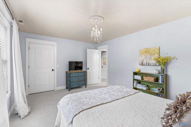 142 Oak Brook Circle, Madison, AL 35758