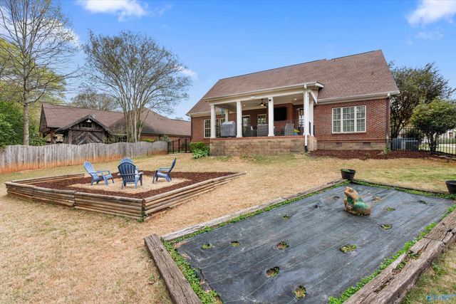 142 Oak Brook Circle, Madison, AL 35758