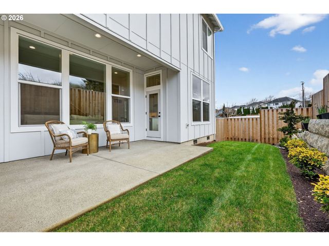 17578 Nw LAYLA Dr, Portland, OR 97229