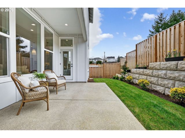 17578 Nw LAYLA Dr, Portland, OR 97229