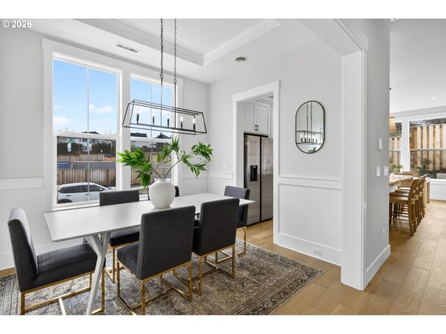 17578 Nw LAYLA Dr, Portland, OR 97229