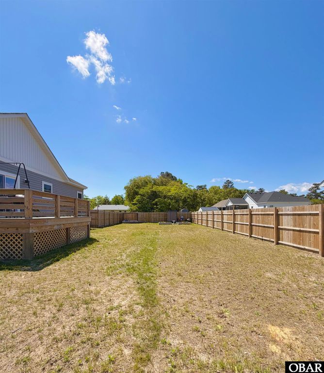 Image 16 of property listing at 942 Second Street Lot 3A, Manteo, NC 27954