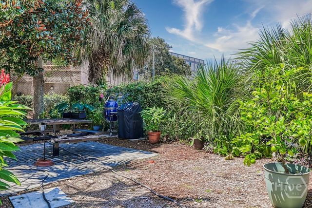 555 Berrien Street B, Savannah, GA 31401
