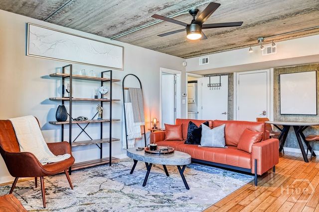555 Berrien Street B, Savannah, GA 31401