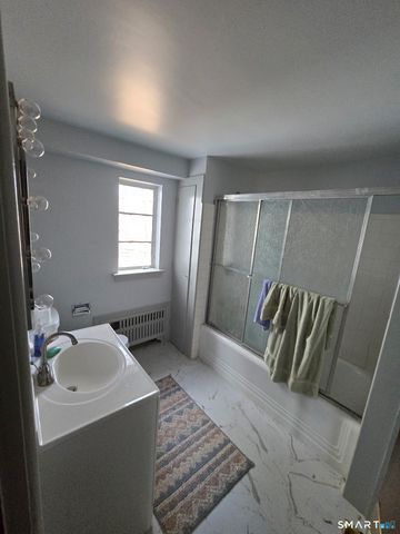 677 West Hill Road, Stamford, CT 06902
