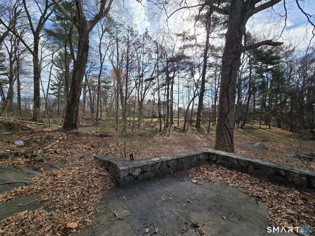 677 West Hill Road, Stamford, CT 06902