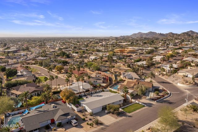 6820 N 23RD Place, Phoenix, AZ 85016