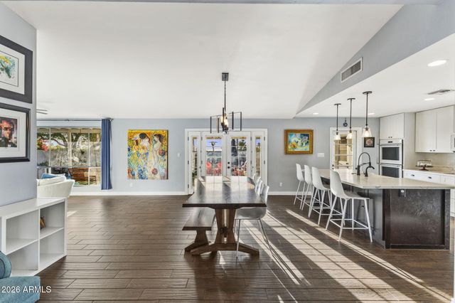 6820 N 23RD Place, Phoenix, AZ 85016