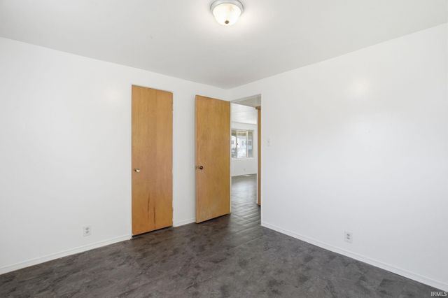 919 Dover Drive, South Bend, IN 46614