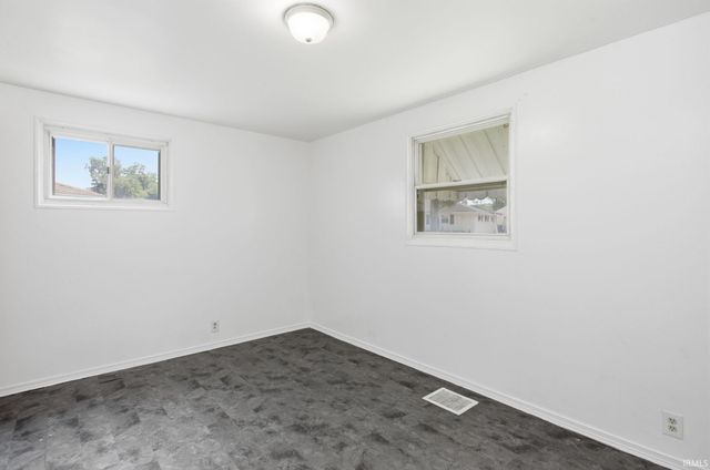 919 Dover Drive, South Bend, IN 46614
