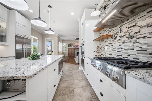 4031 White Mill Crescent Rd, Roseville, CA 95747