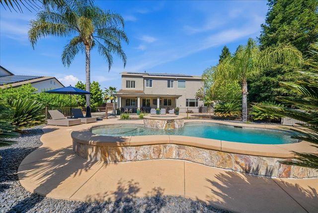 4031 White Mill Crescent Rd, Roseville, CA 95747