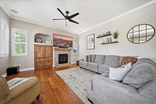 4031 White Mill Crescent Rd, Roseville, CA 95747