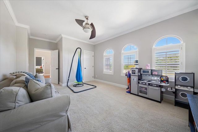 4031 White Mill Crescent Rd, Roseville, CA 95747