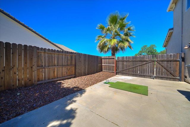 4031 White Mill Crescent Rd, Roseville, CA 95747