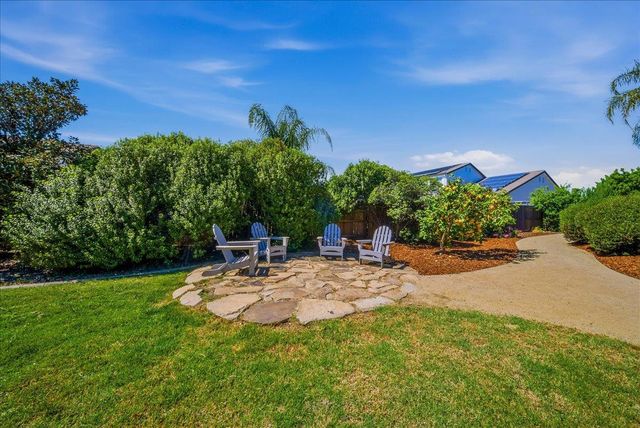 4031 White Mill Crescent Rd, Roseville, CA 95747