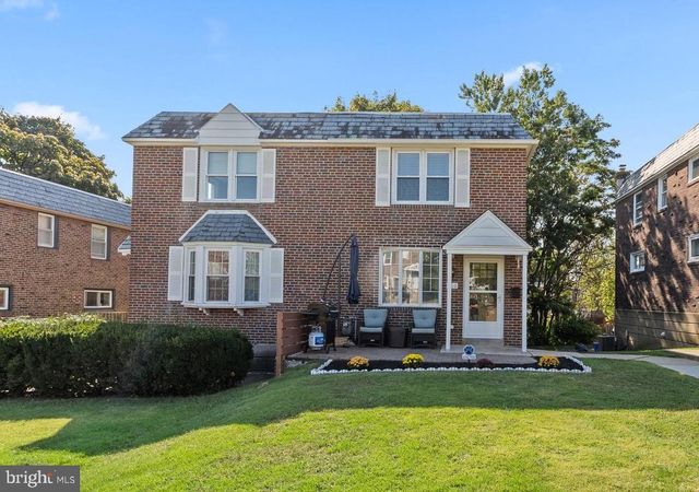 910 FARISTON DR, Drexel Hill, PA 19026