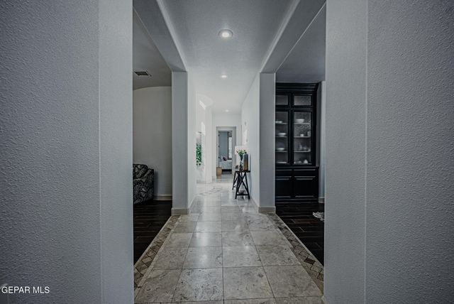 6236 FRANKLIN HAWK Avenue, El Paso, TX 79912