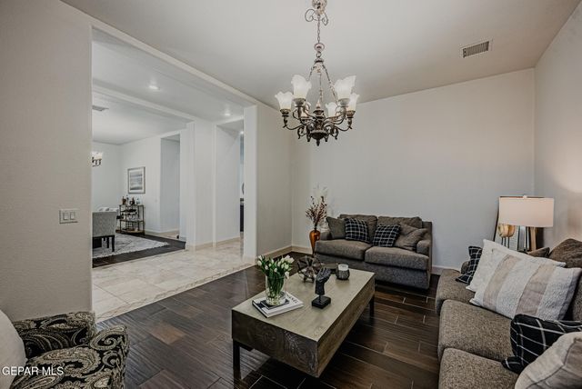 6236 FRANKLIN HAWK Avenue, El Paso, TX 79912